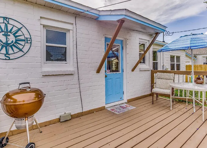 Holiday home 214 Payne Rd