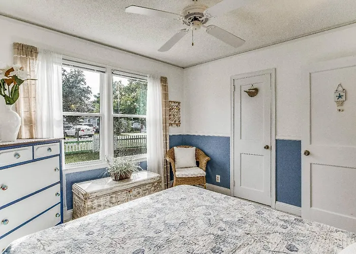 Holiday home 214 Payne Rd Pensacola