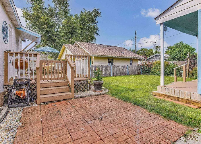 214 Payne Rd Holiday home *