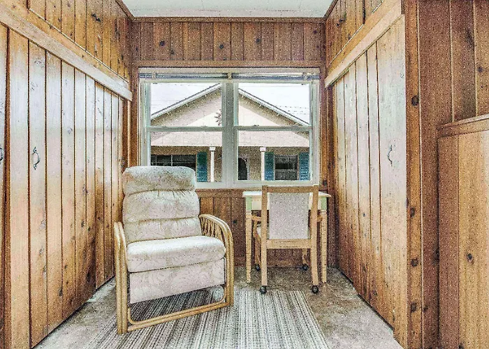 Holiday home 214 Payne Rd Pensacola